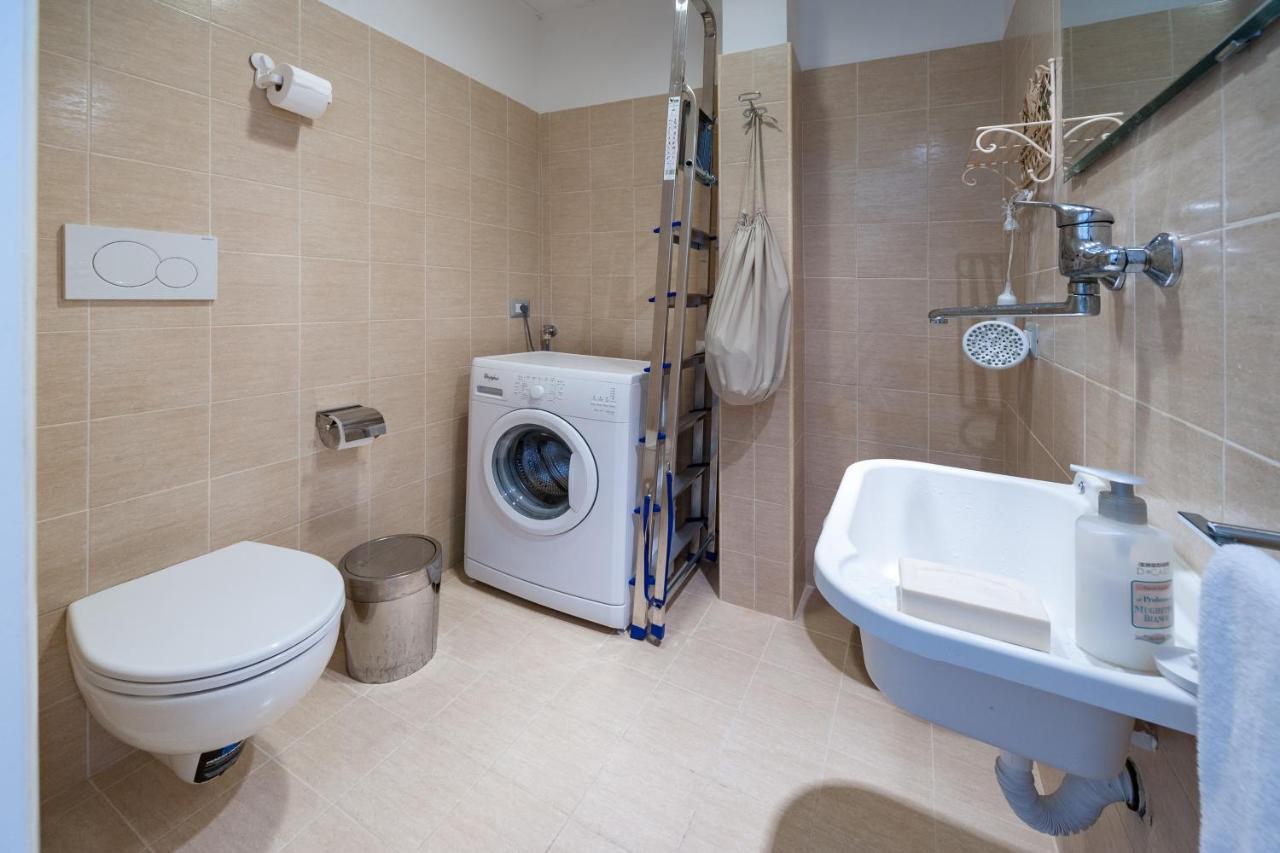 Monticello Apartment Via Cavour Roma Dış mekan fotoğraf